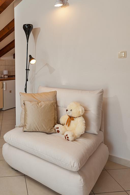 Villa Croatica Apartments Zaboric Ngoại thất bức ảnh