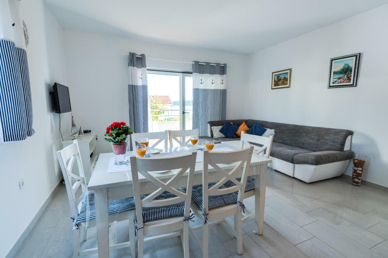 Villa Croatica Apartments Zaboric Ngoại thất bức ảnh