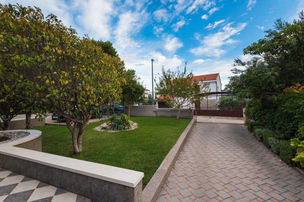 Villa Croatica Apartments Zaboric Ngoại thất bức ảnh