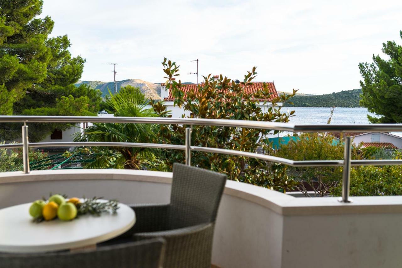 Villa Croatica Apartments Zaboric Ngoại thất bức ảnh